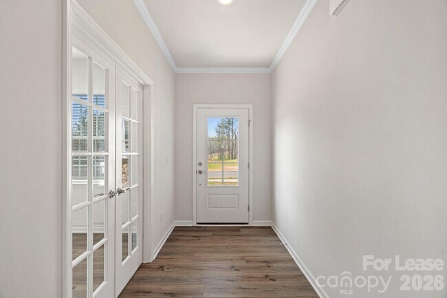 Building Photo - 1423 Caracara Ct