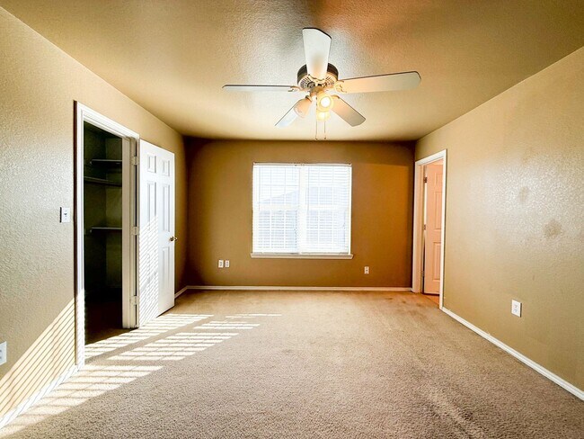 Building Photo - 1712 Ute Trail