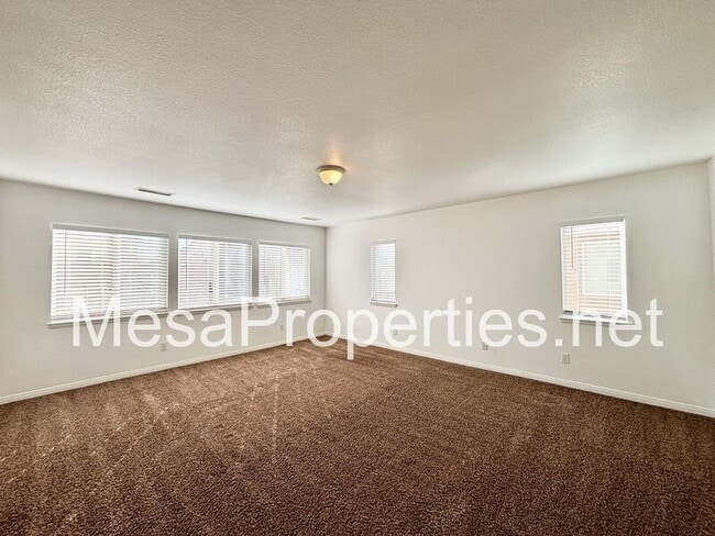 Building Photo - 12425 Deborah Pl