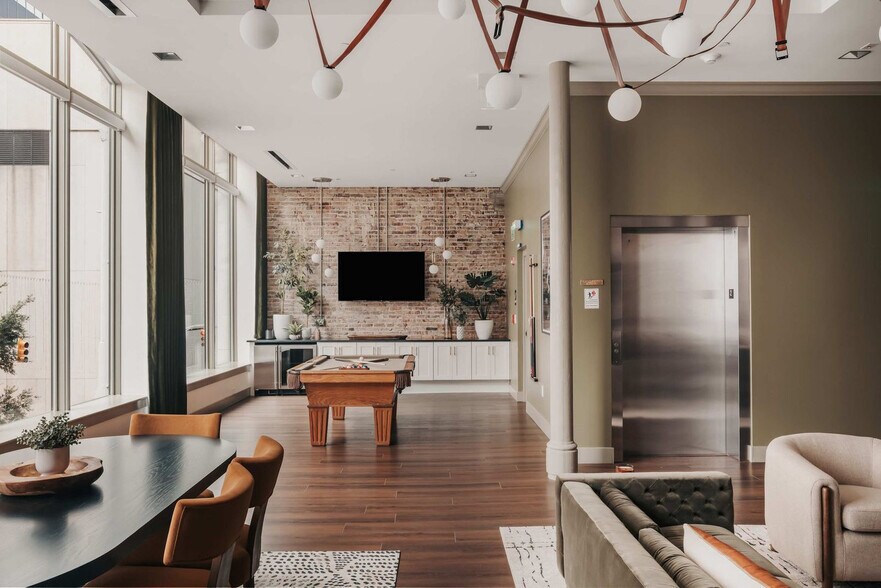 Building Photo - 240 Rep. John Lewis Way N