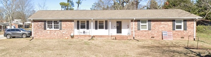 Building Photo - Fully Furnished Retreat with a Dream Backyard