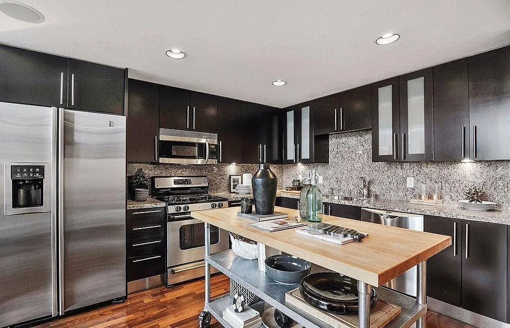 Building Photo - 200 Brannan St