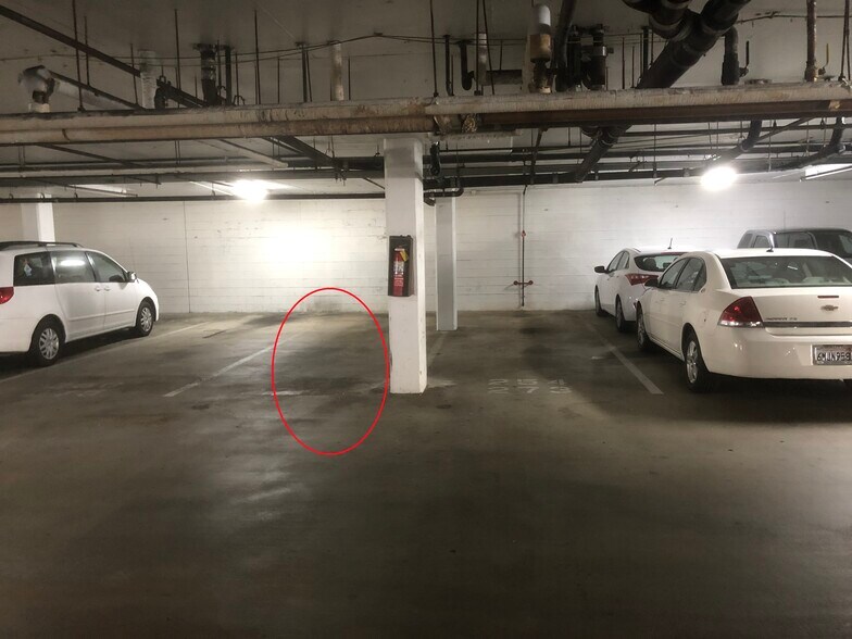 Building Photo - 8889 Caminito Plaza Centro