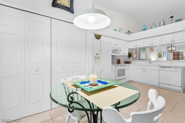 Building Photo - 26670 Rosewood Pointe Dr