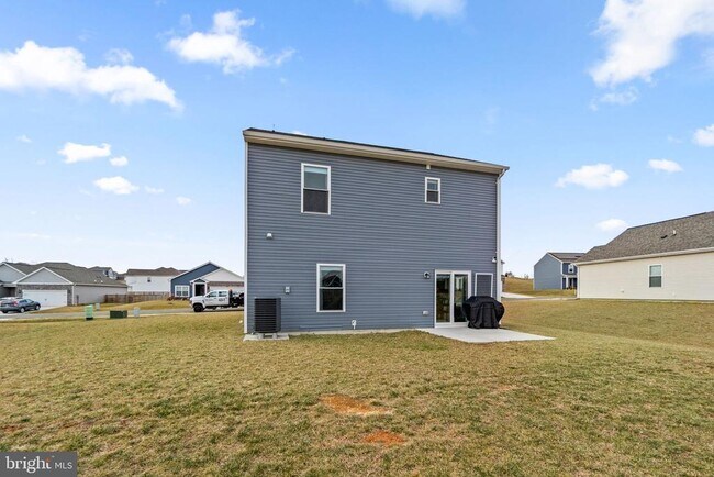 Building Photo - 10005 Maids Fancy Way