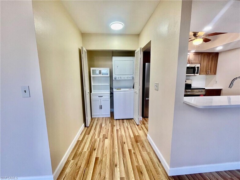 Building Photo - 6000 Timberwood Cir