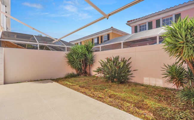 Building Photo - 28 Live Oak Cir