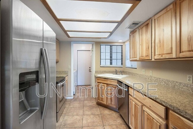 Building Photo - 6135 Crista Lynn Pl