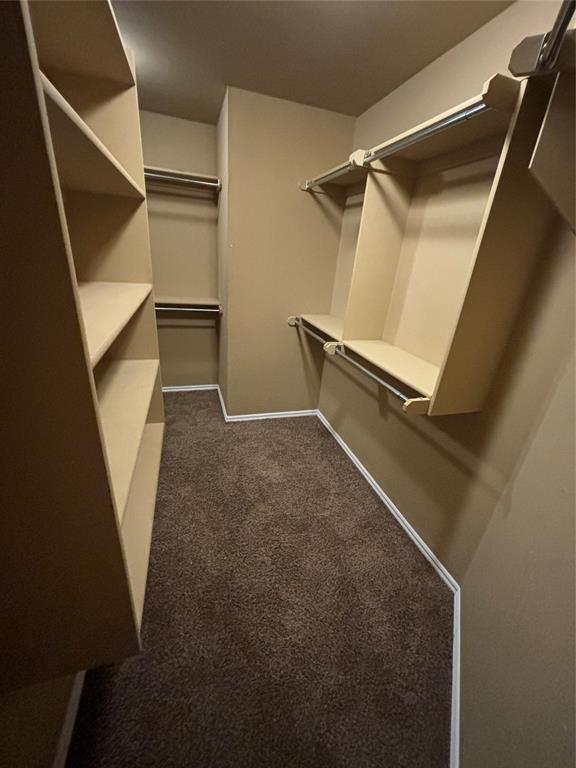 Building Photo - 17029 Woodvine Dr