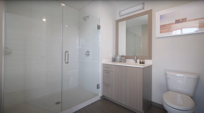 Bathroom - 1336 S Michigan Ave