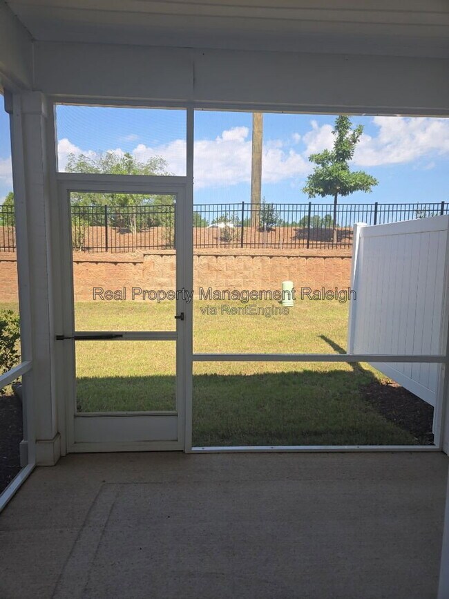 Building Photo - 1029 Aberleigh Ln
