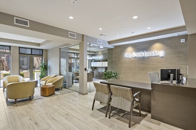 Building Photo - City Creek Landing
