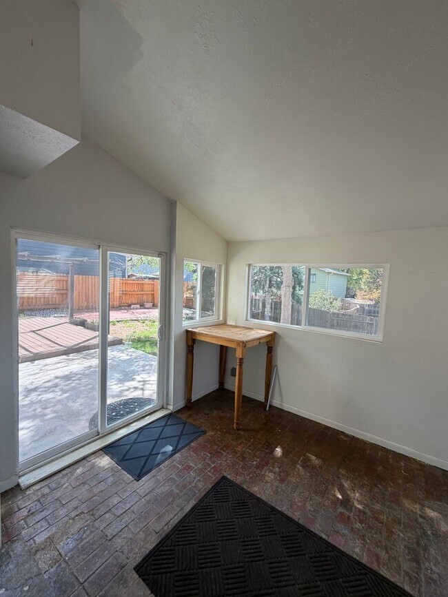 Building Photo - 16596 E Stanford Pl