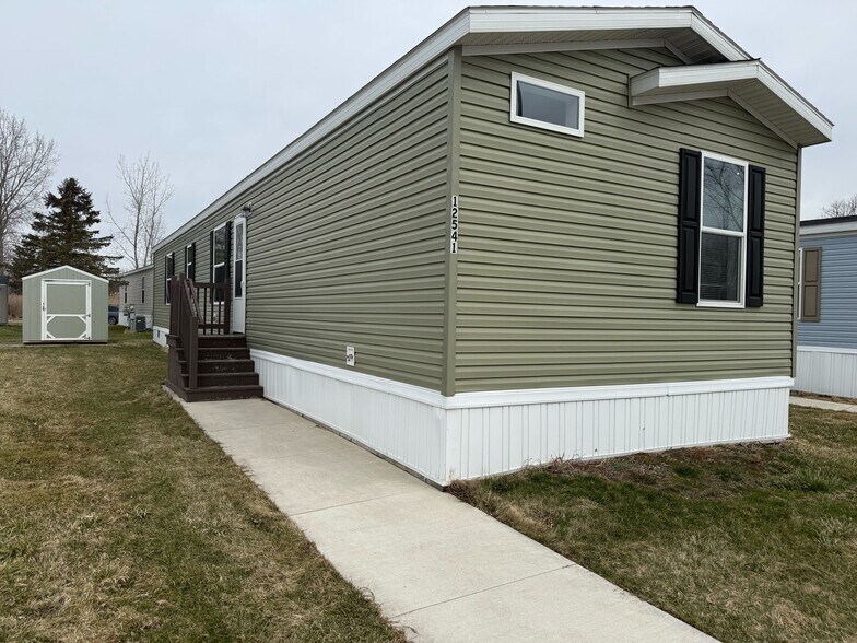 Building Photo - 12541 St Patricia Ct