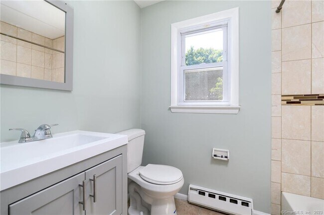Building Photo - 51 Elmwood Ave