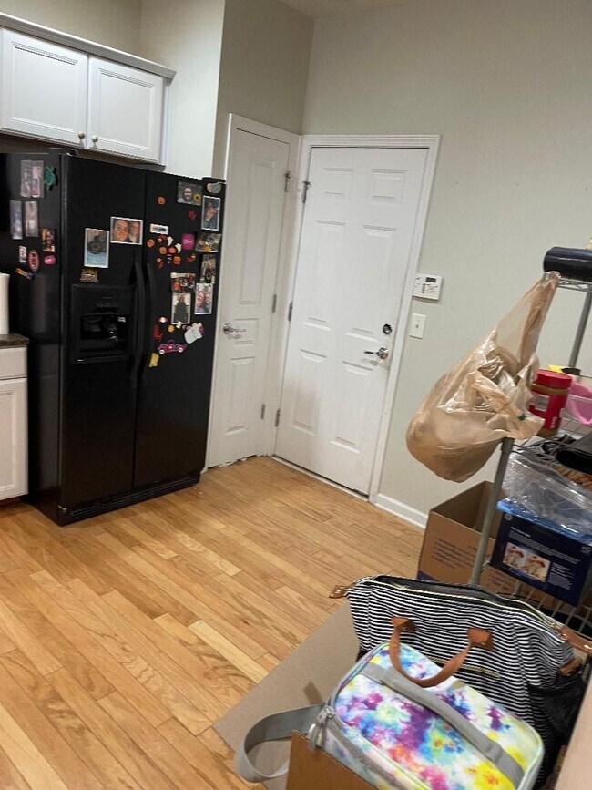 Building Photo - 8710 Braxwood Pl