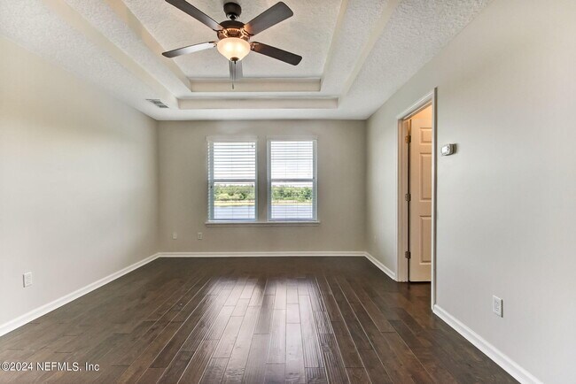 Building Photo - 500 Howland Drive