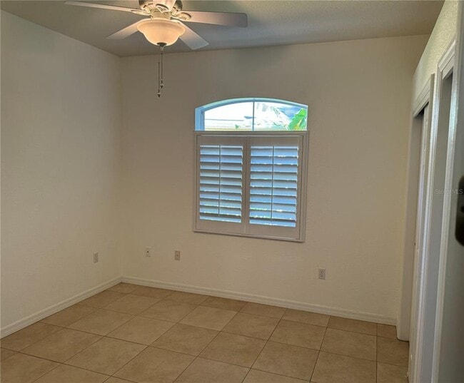 Building Photo - 5224 Esplande Ct