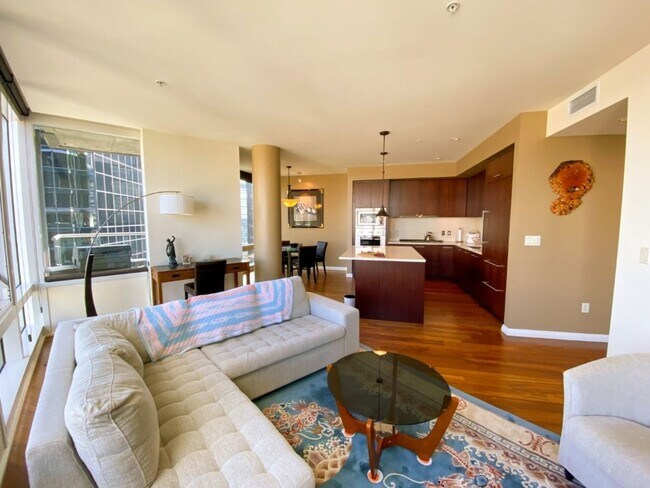 Primary Photo - 1Bd/1.5BA Bellevue Condo