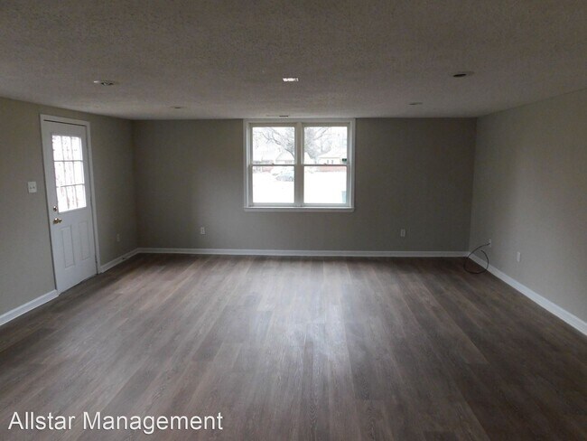 Building Photo - 4 br, 1.5 bath House - 1391 Whitworth Cove