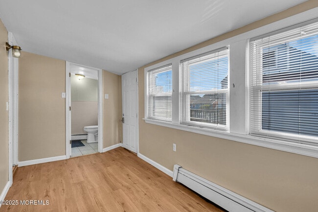 Building Photo - 549 Brielle Rd