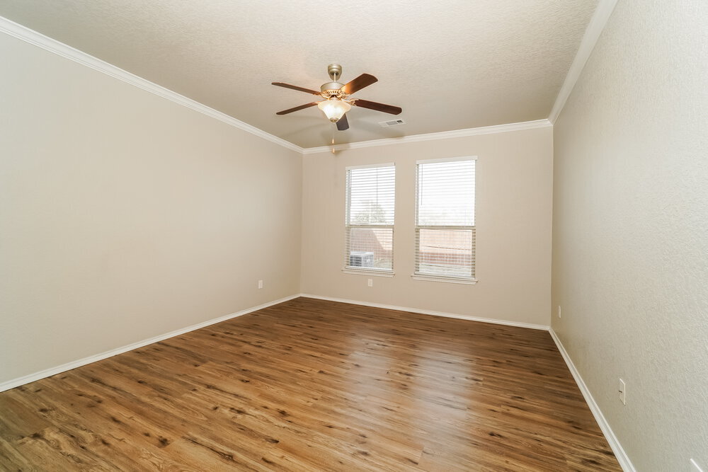 Building Photo - 340 Buckboard Ln