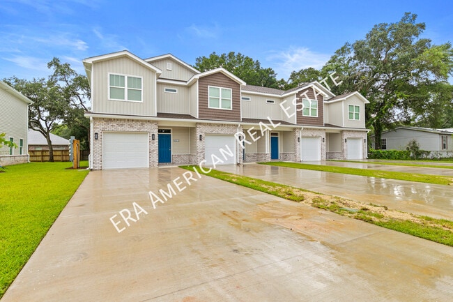 Building Photo - 400 Walters Cir