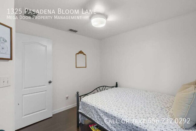 Building Photo - 1325 Pasadena Bloom Ln