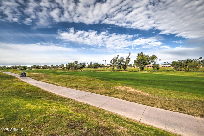 Building Photo - 4850 E Desert Cove Ave