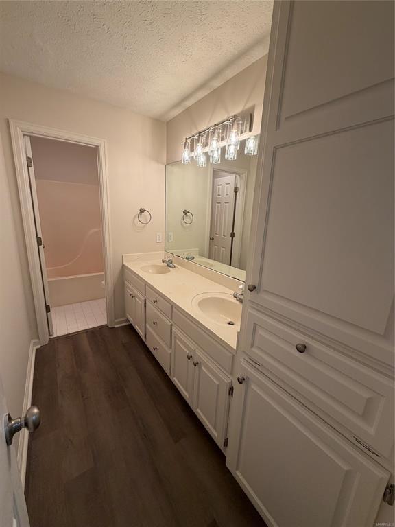 Building Photo - 493 Harvest Loop