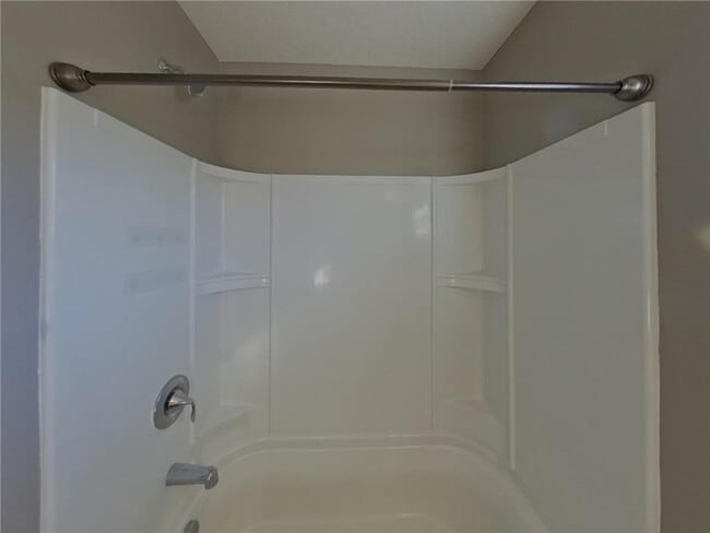 Building Photo - 9779 5th St Ln N