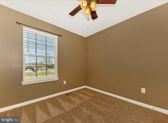 Building Photo - 247 Drexel Ct