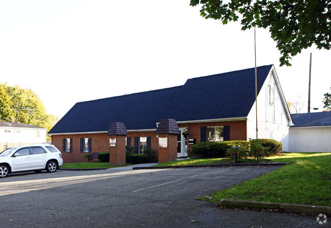 Building Photo - Georgetown South Apartments