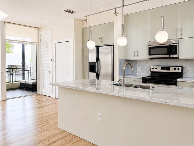Building Photo - 6701 Biscayne Blvd