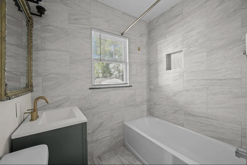 Building Photo - 2923 Rosselle St