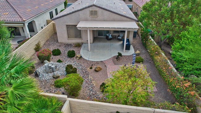 Building Photo - 40751 Calle Los Osos