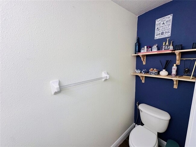 Building Photo - 10801 Spider Lily Dr