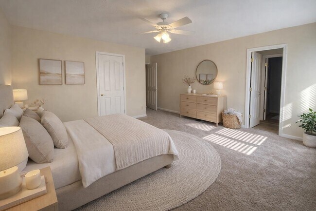 Building Photo - 1440 Asbury Dr