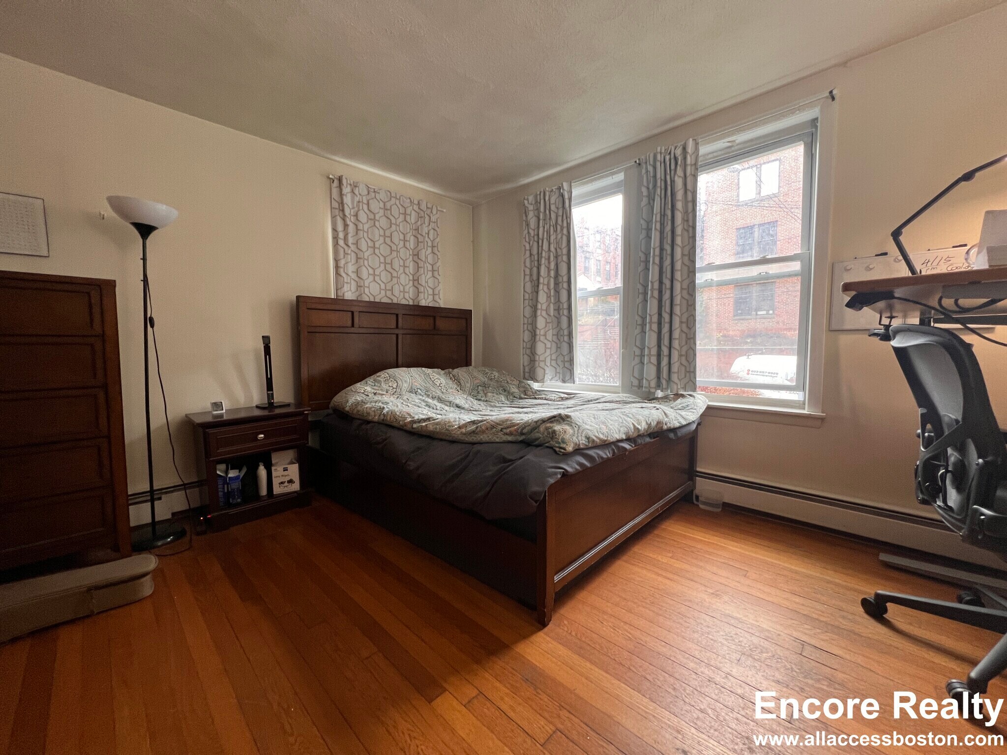 Building Photo - 316 Tappan St