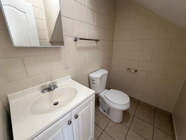 Building Photo - 502 Prince St