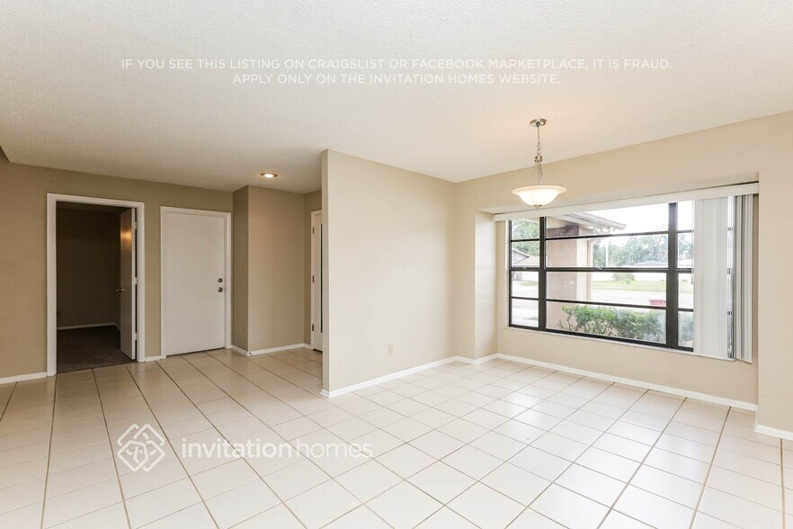 Building Photo - 1403 Live Oak Ct