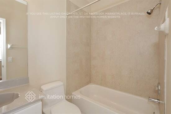 Building Photo - 3626 SW 166th Ave