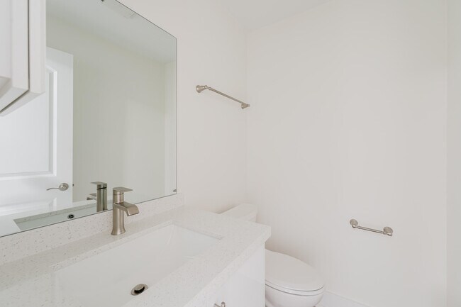 Building Photo - 3048 NW 27th Terrace