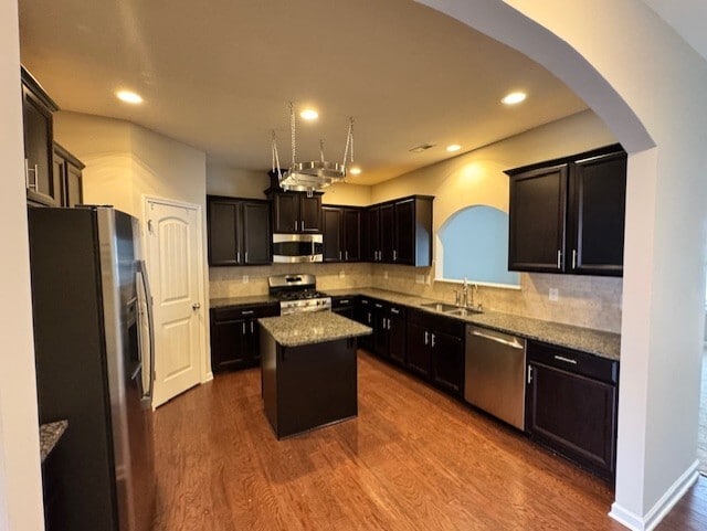 Building Photo - 711 Keystone Park Dr