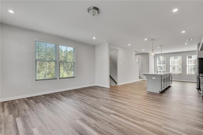 Building Photo - 1216 Marlo Wy