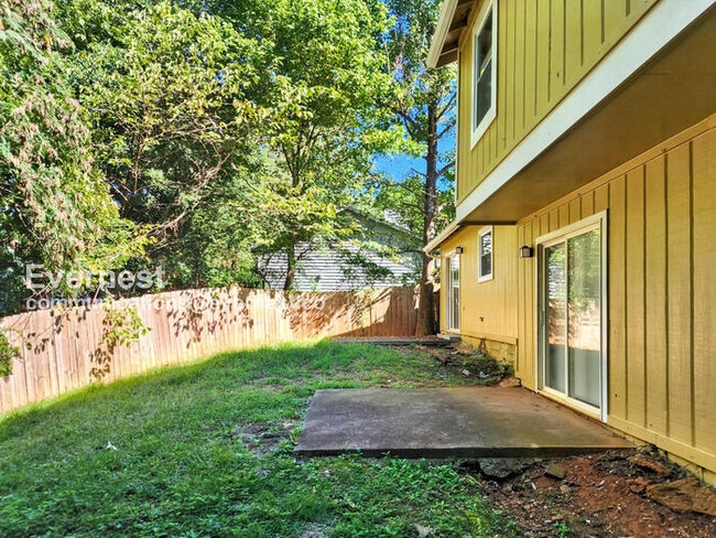 Building Photo - 2431 Corner Shoals Dr