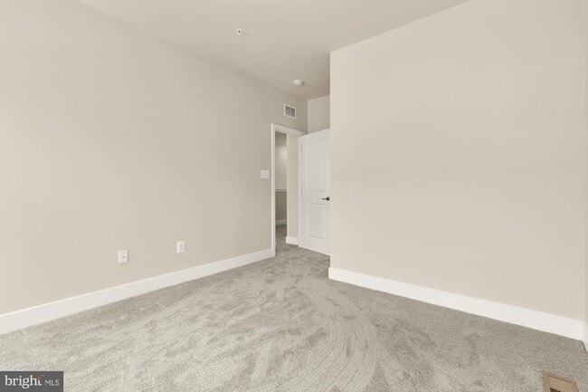 Building Photo - 7916a Potter Pl