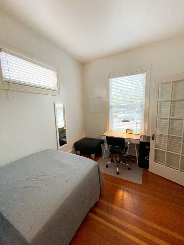 Building Photo - 331 State St