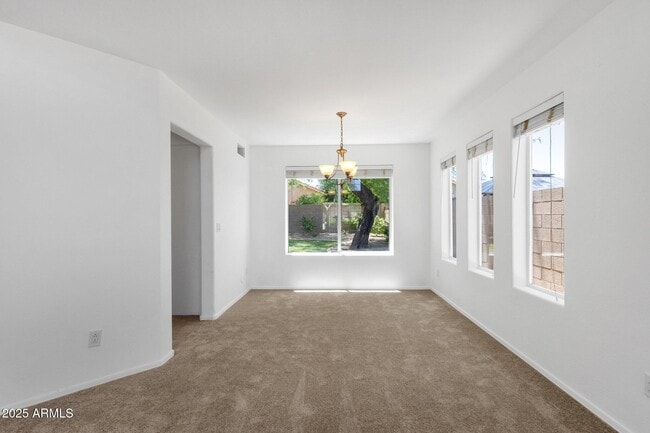 Building Photo - 4245 E Creosote Dr