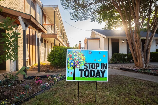 Building Photo - 101 S Allen-Genoa Rd